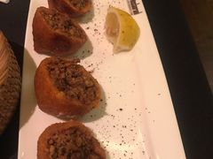 -Efes Turkish & Mediterranean Cuisine 艾菲斯餐厅(陆家嘴店)