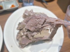 精品手抓羊肉肋条-贯贯吉·清真餐厅(浙江中路店)