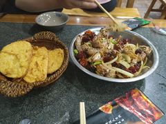 -辣盆盆麻辣小龙虾(哈尔滨总店)