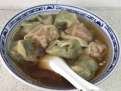 半菜半肉-古徽州馄饨店(宝安路店)