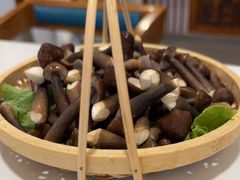 -土连锅·现熬养生汤锅(梁家巷店)