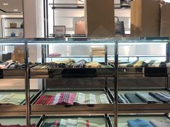 店内环境-BURBERRY(上海港汇恒隆广场店)