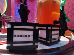 -路边边.炒菜烧烤.音乐餐厅(良乡长虹店)