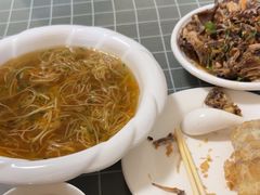 -知一馨香熏肉大饼(抚顺石化大学店)