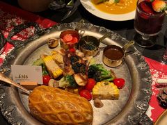 -静香HOUSE·全时段融合餐厅(七星欢乐颂店)