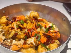 -七欣天香辣蟹火锅(闵行浦江欢乐颂店)