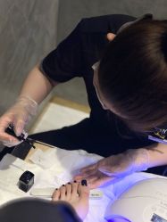 -悦指间美甲美睫