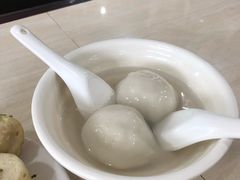-老西白点心店