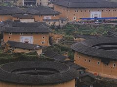 -初溪土楼群