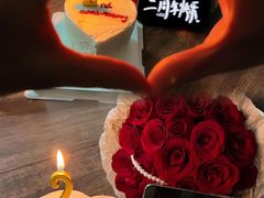 -咖咖熊蛋糕定制·英国蓝风车动物性淡奶油