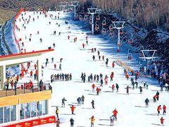 -华彬猛犸滑雪场