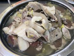 -老码头黑皮肘子锅包肉(文政街店)