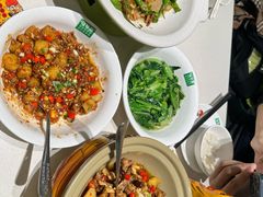 -绿草地·湘菜(7mall店)