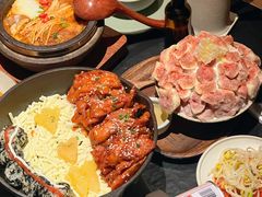 马苏里拉芝士辣炒鸡-NEED创意韩国料理(青岛万象城店)