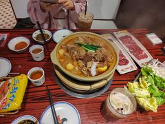 -沙胆彪炭炉牛杂煲(上海日月光广场店)