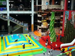 -蒙特利亲子乐园