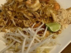 -两兄弟Song Pee Nong(2号店)