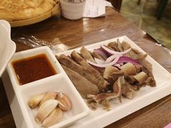 新疆手抓肉-清真·玛丽亚新疆菜主题餐厅(浙江中路店)