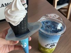 -抱抱地球咖啡馆(国家海洋博物馆店)