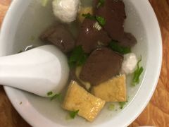 -松树干拌面店