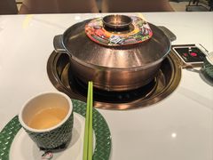 -润园四季椰子鸡火锅(卓越INTOWN店)