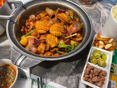 -禄婶鸡煲·打边炉