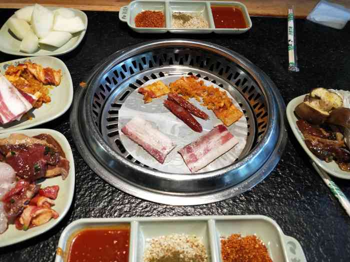 韩盛自助烤肉(兰州中心店)-"我慕名而来.等了一个多小时.