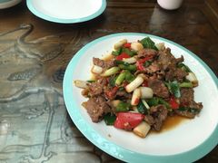 小炒黄牛肉-阿鹏故事云南野生菌火锅(人民路店)