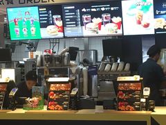 -麦当劳(松江店)