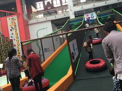 -蒙特利亲子乐园