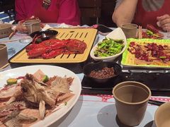 -肥肥虾庄·金牌油焖大虾(杨园滨江时代walk店)