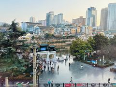 -包整·丝娃娃(一览甲秀楼风景店)