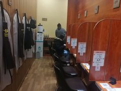 等位区-独食火锅·半米屋台(直营总店)
