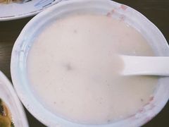奶油蘑菇汤-松子料理(华威桥店)