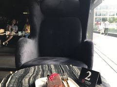 -UNI UNI(环亚凯瑟琳店)