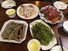 -小厨子私房菜·云南美食店