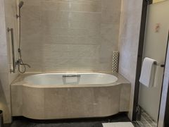 -舟山希尔顿酒店