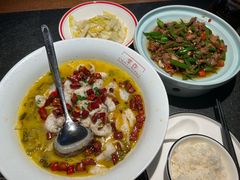 -莘府·老豆腐鱼头·建德菜(金马店)