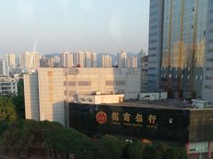 -嘉年华会水疗会(大剧院站E出口店)
