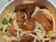 -万松园美食街