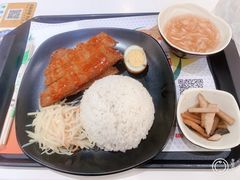 韩式甜辣鸡饭-鲲少爷烤鱼饭.螺蛳粉·清真(爱琴海店)