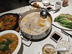 -肥仔文澳门猪骨煲(南京西路店)