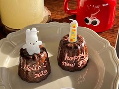 可露丽生日蛋糕-Mado兜满满