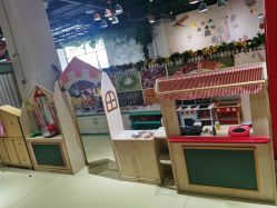 -塔塔王国·主题儿童游乐园(奥城商业广场店)