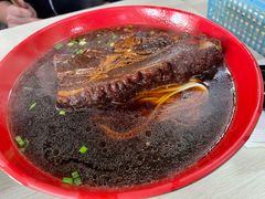 -小龙大肉面馆