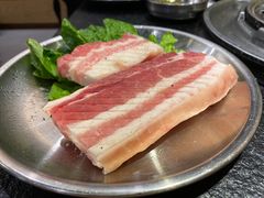 -GOGIYA·咕叽吖韩国传统烤肉店(东方新天地店)