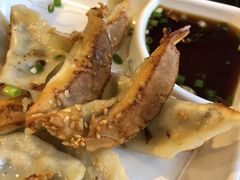 锅贴煎饺-关二哥烧烤(王家湾店)