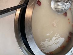 -马家斑.鲜鱼火锅(松湖万科店)