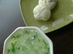 -舒小笼松针小笼包