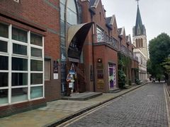 -钟书阁(松江泰晤士小镇店)